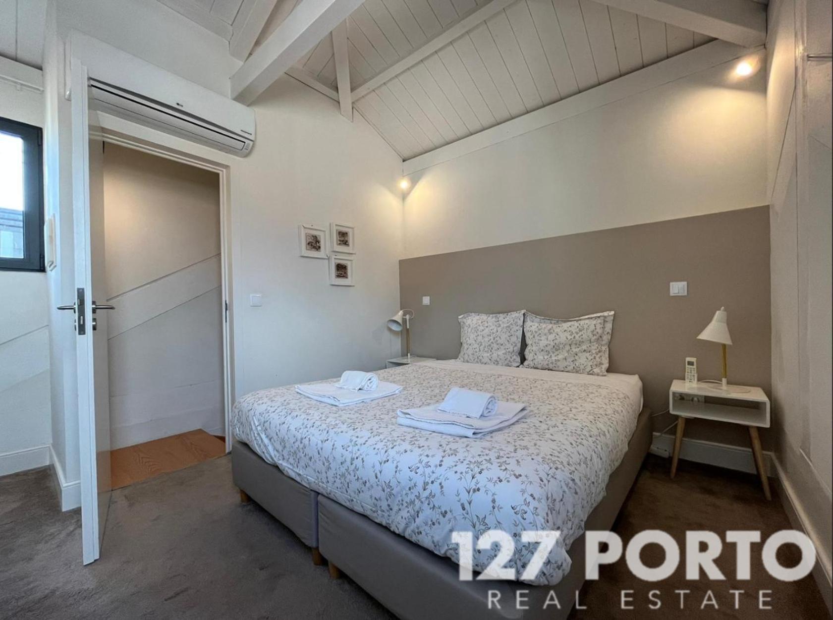 Ml240 Spacious Central Apartment Порто Екстериор снимка