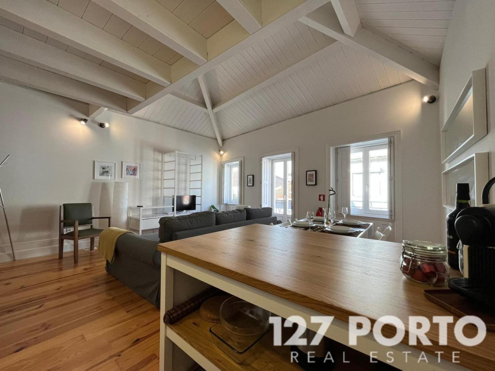 Ml240 Spacious Central Apartment Порто Екстериор снимка
