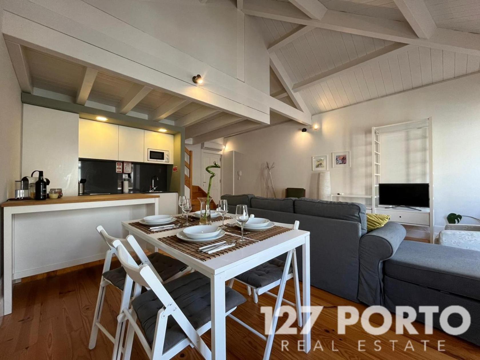 Ml240 Spacious Central Apartment Порто Екстериор снимка