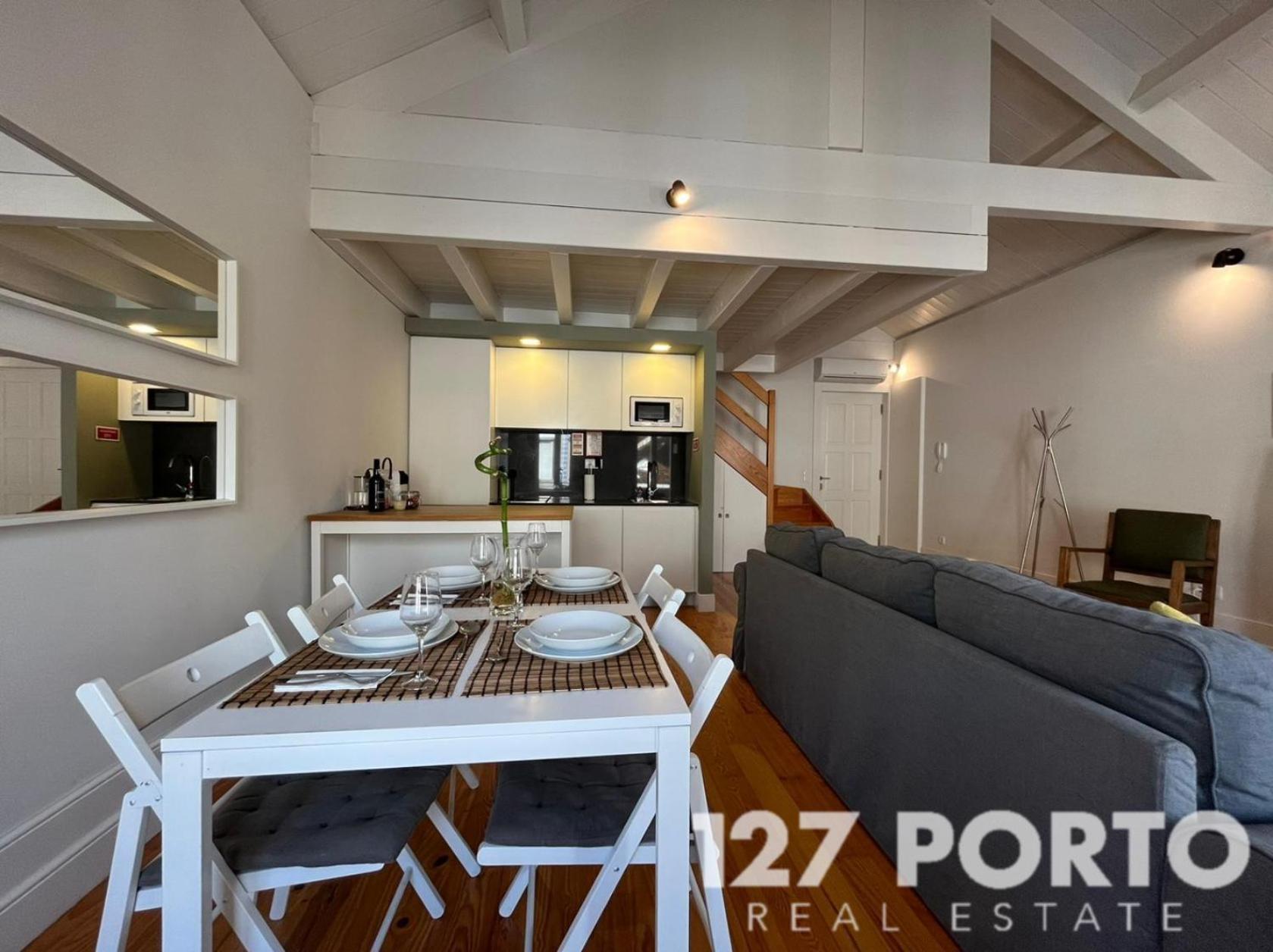 Ml240 Spacious Central Apartment Порто Екстериор снимка
